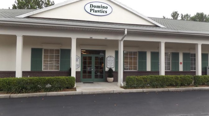 domino plastics